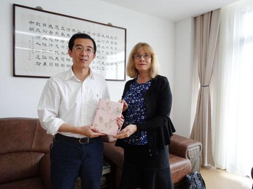 宾主双方希望两校早日实现合作交流